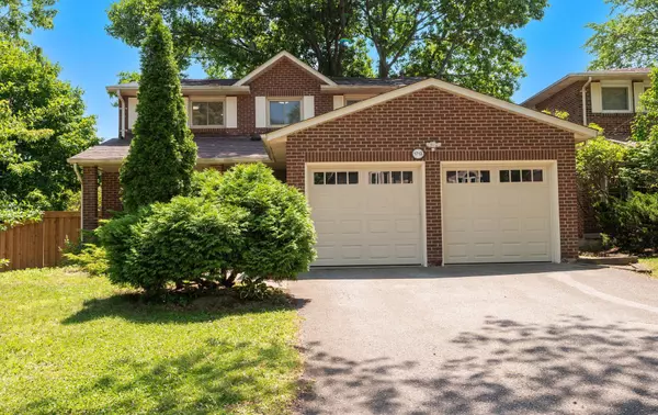 1712 Fifeshire CT, Mississauga, ON L5L 3L6
