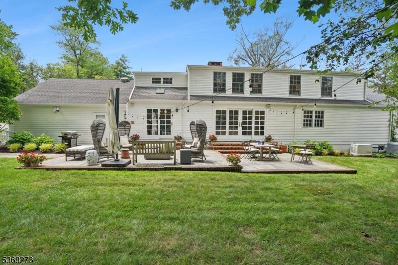 Millburn Twp., NJ 07078,36 Cayuga Way