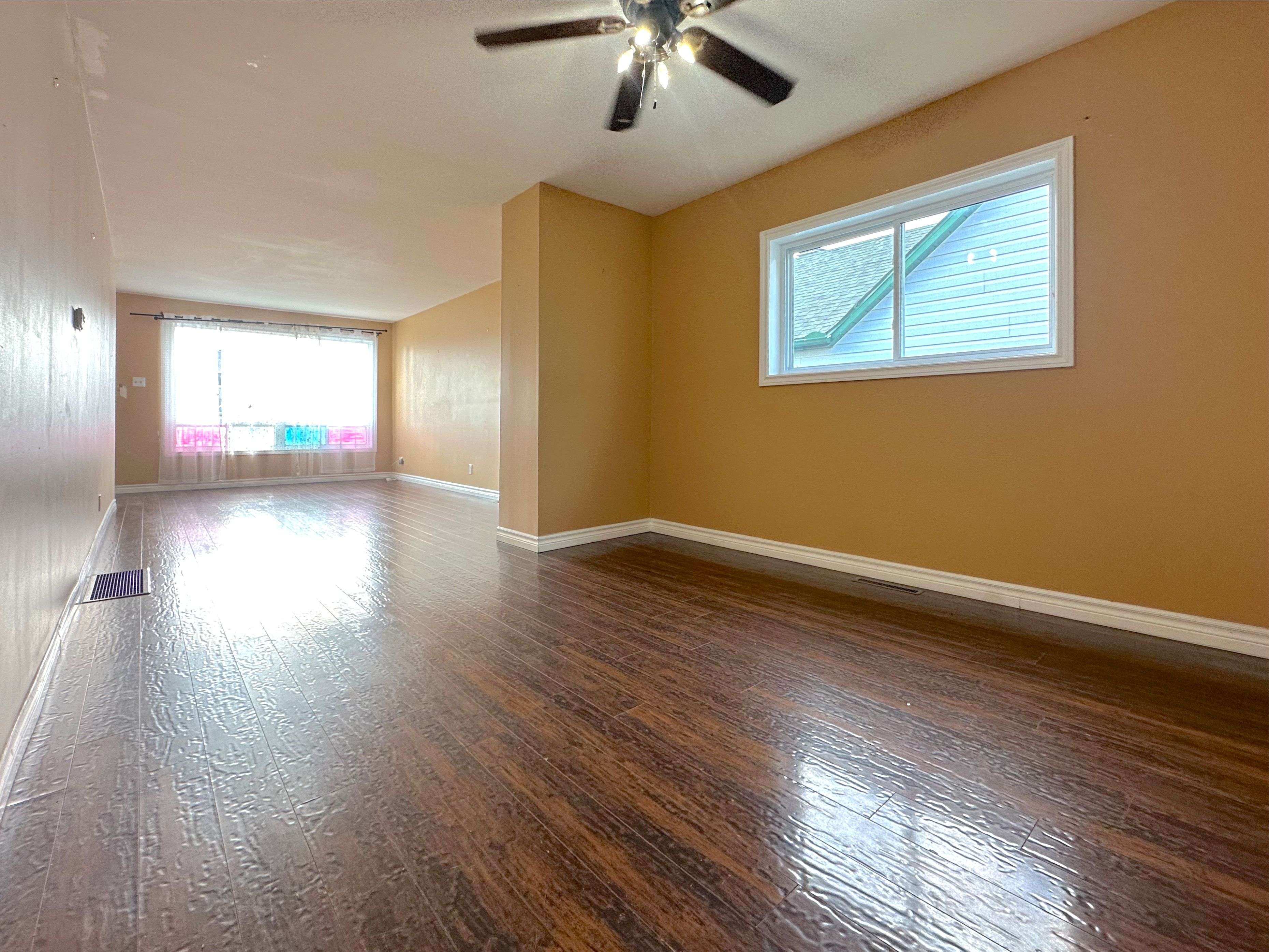 Timmins, ON P4N 6R6,430 Tamarack ST