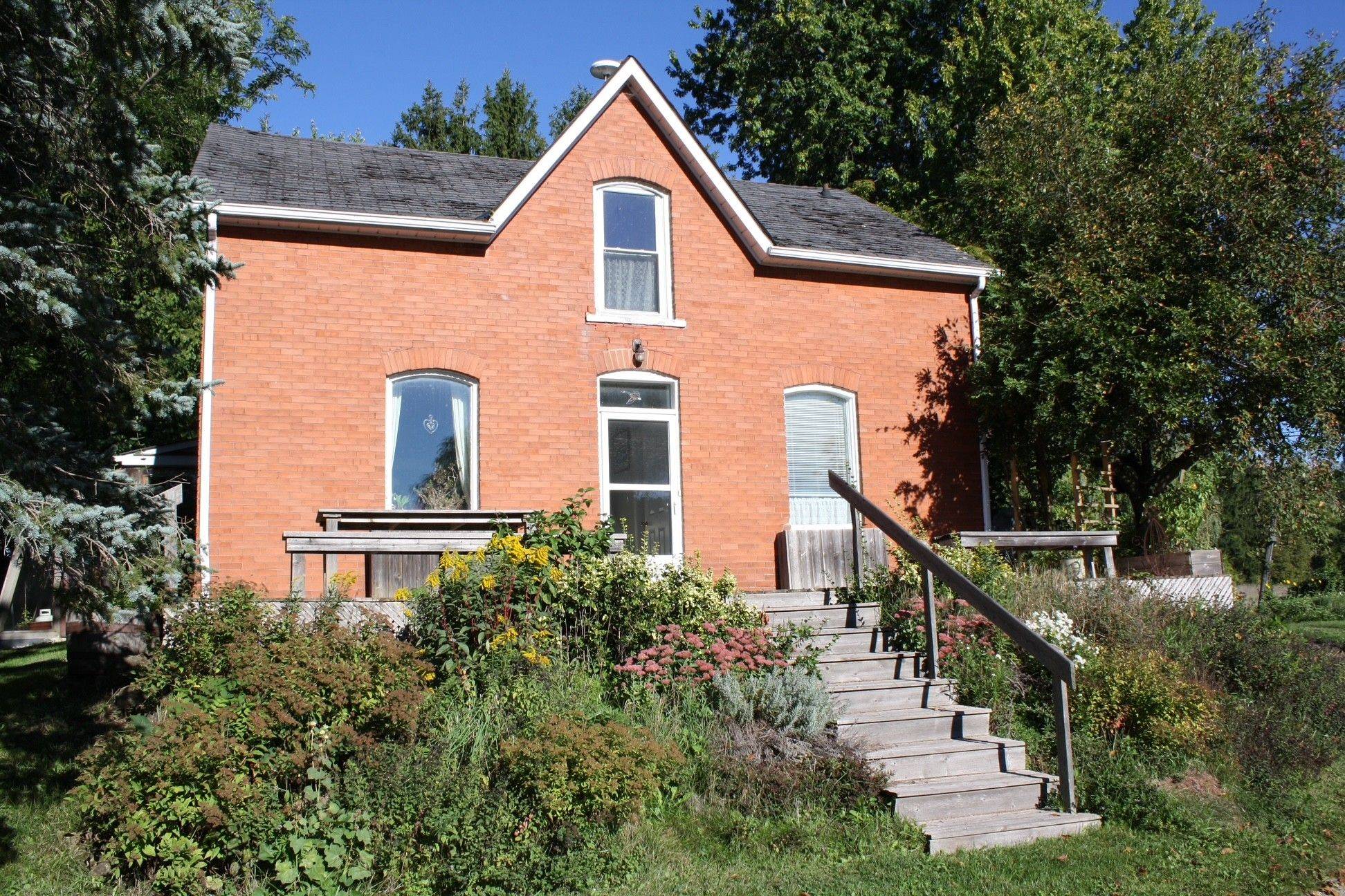 Halton Hills, ON L7G 4S4,14165 Trafalgar Rd RD #ON