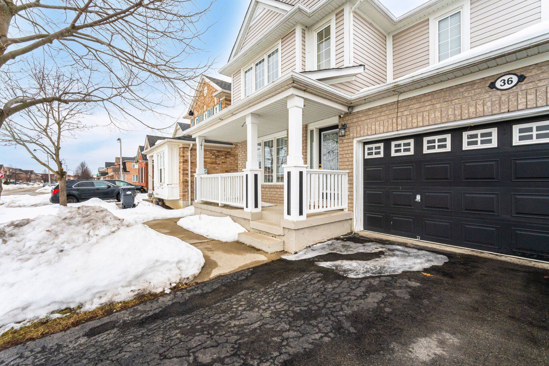 Brampton, ON L7A 3N4,36 Orangegrove DR