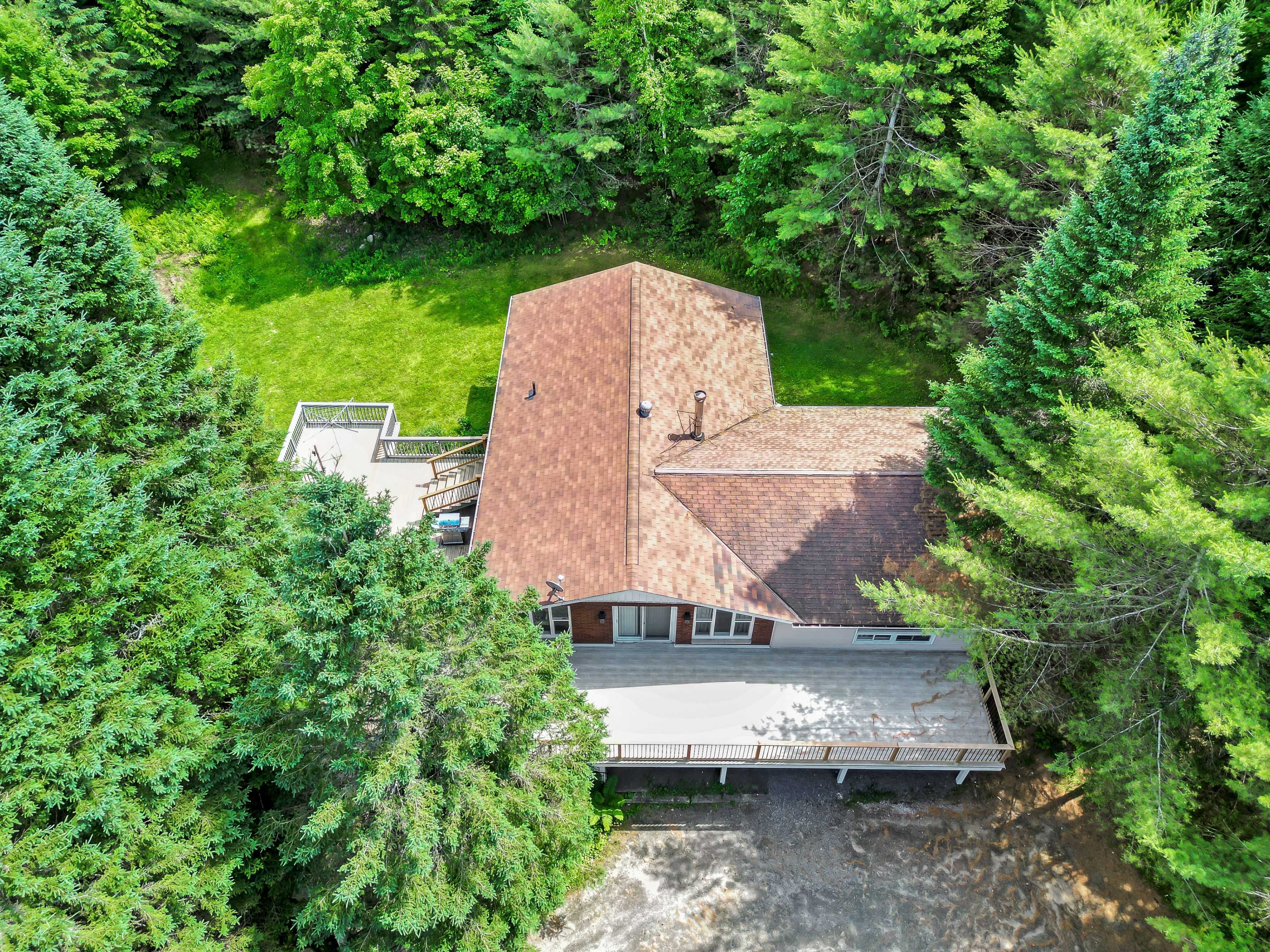 Huntsville, ON P1H 2J2,1459 Ravenscliffe RD