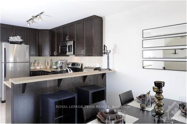 Barrhaven, ON K2J 0Y8,282 ESPIN HTS