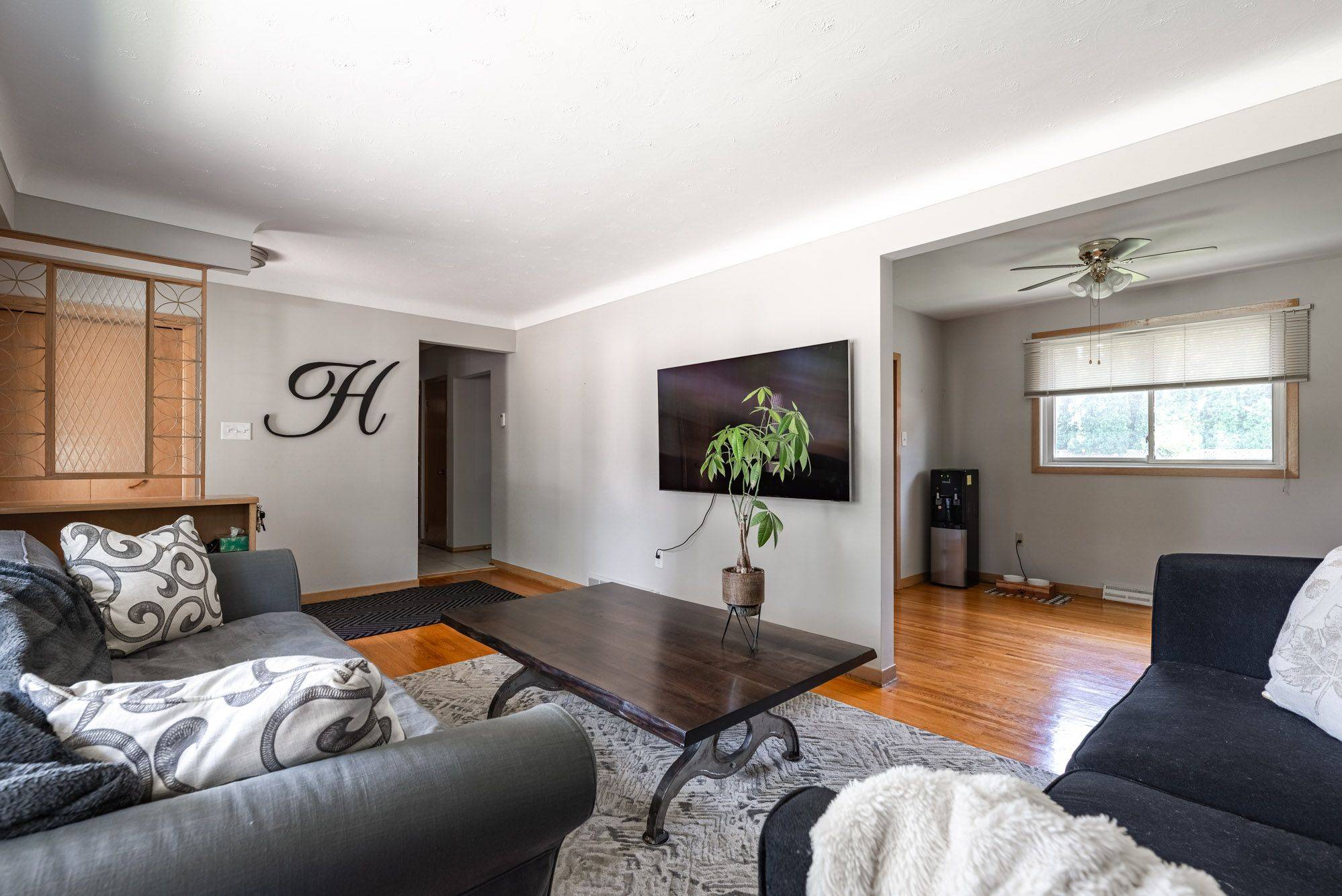 St. Catharines, ON L2M 4L6,60 Royal Manor DR