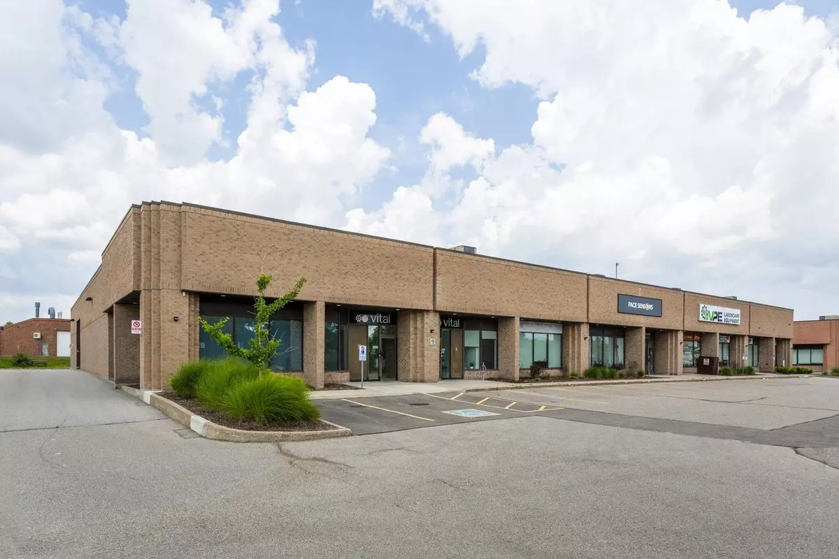 Mississauga, ON L5L 4L4,3165 Unity DR #2