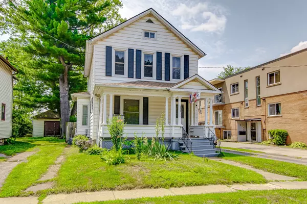Niagara Falls, ON L2G 1Y4,6062 Barker ST
