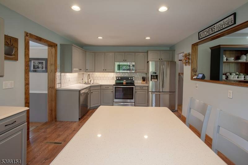Hampton Twp., NJ 07860,105 Rolling Acres Dr