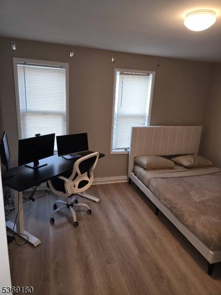 Newark City, NJ 07105,95 Vesey St