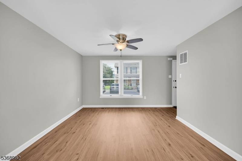 City Of Orange Twp., NJ 07050,71 Ridge St #13