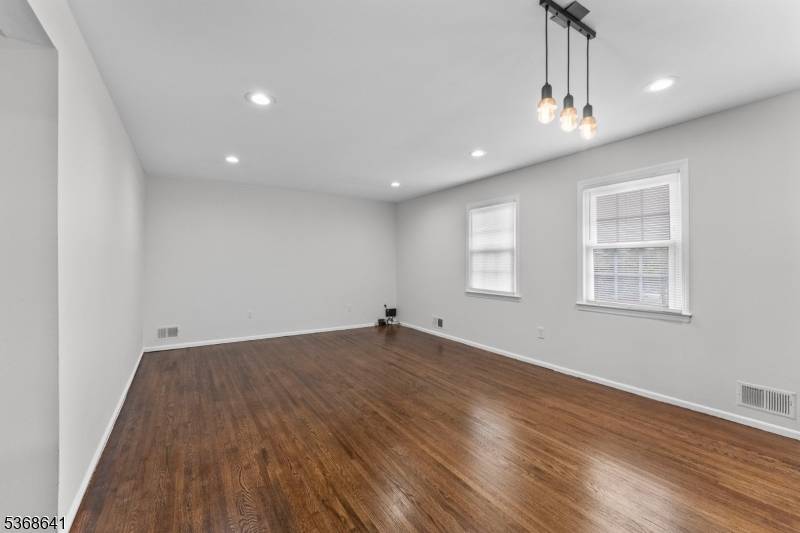 Union Twp., NJ 07083,2763 Morris Ave #2