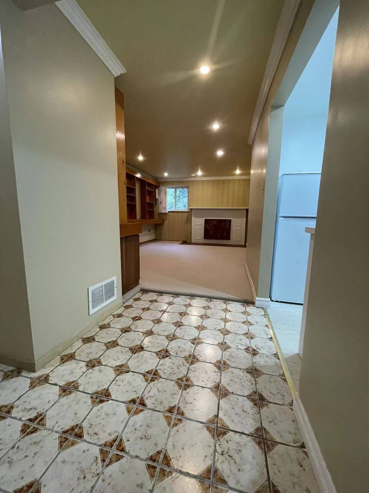 Toronto C15, ON M2H 2C7,280 Mcnicoll AVE #Ground