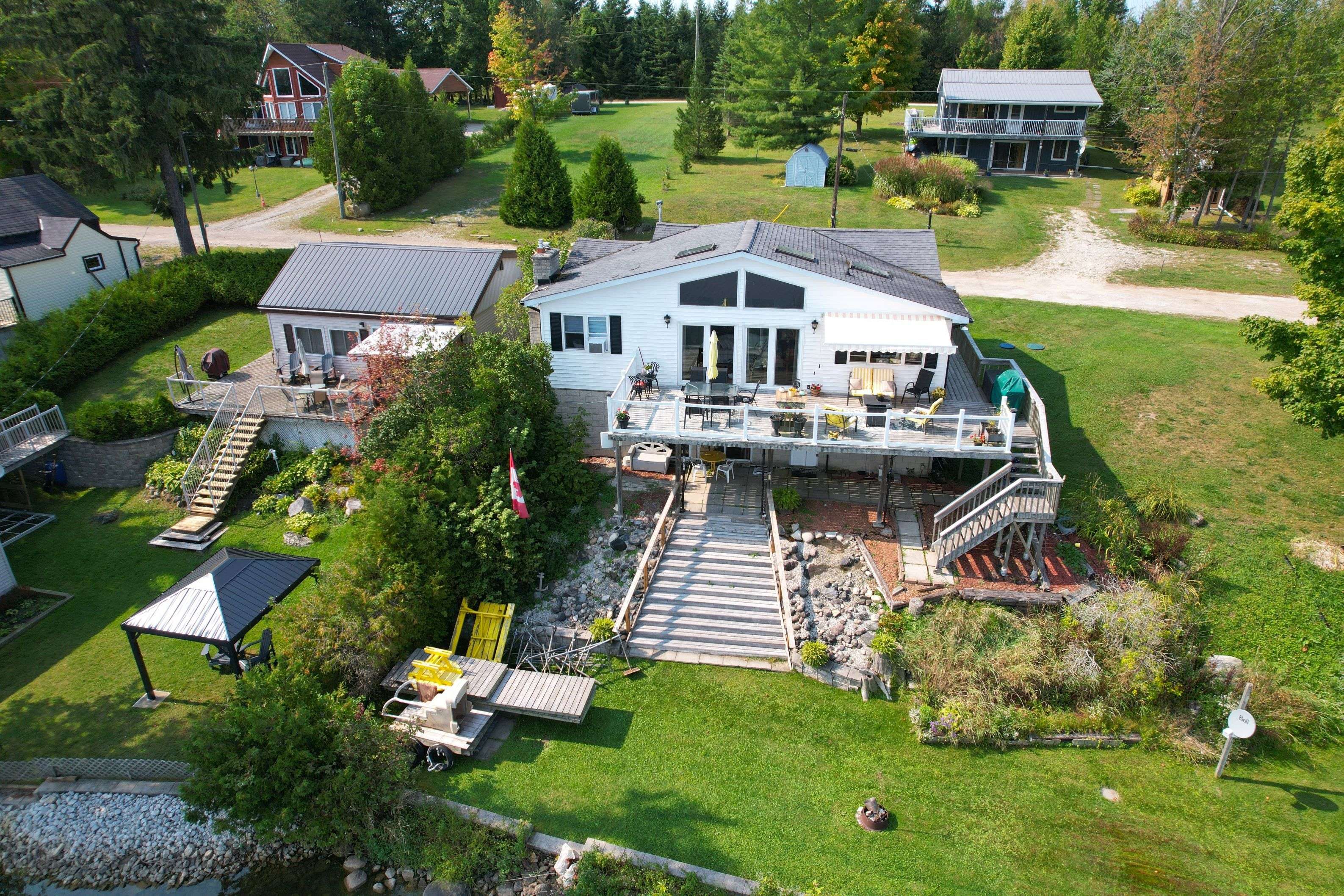 South Bruce Peninsula, ON N0H 1A0,34 Islandview DR