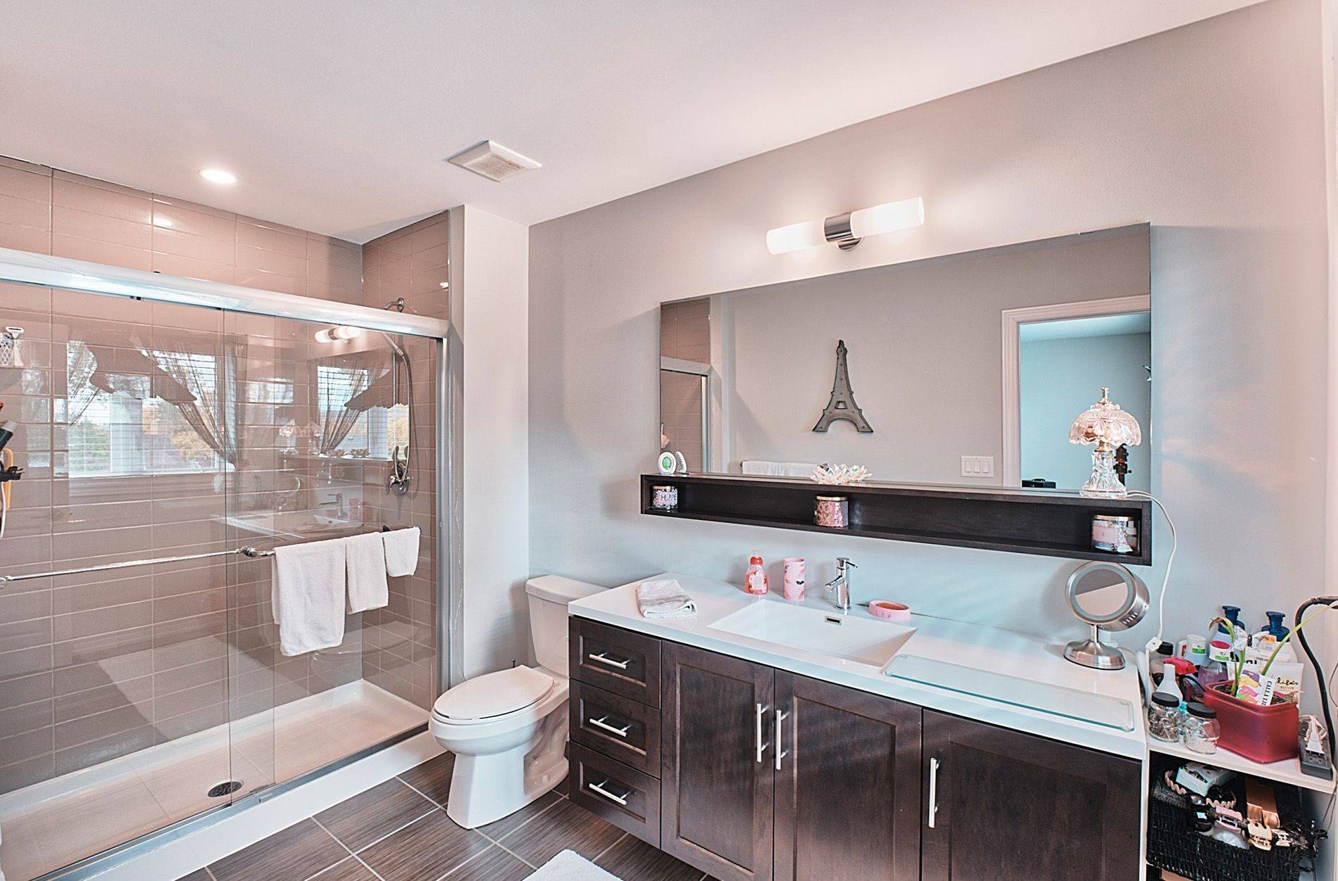 Hamilton, ON L8E 5H6,288 Glover RD #39