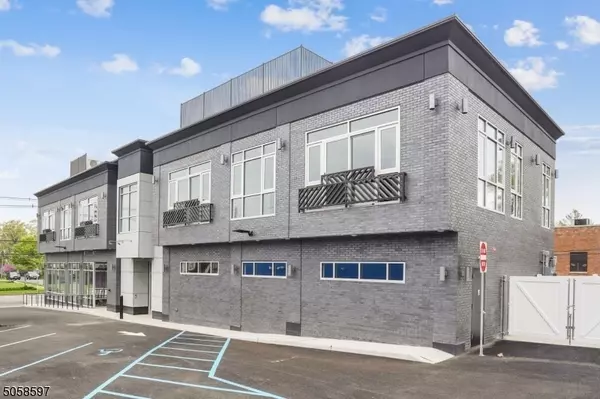 271 Millburn Ave #a, Millburn Twp., NJ 07041
