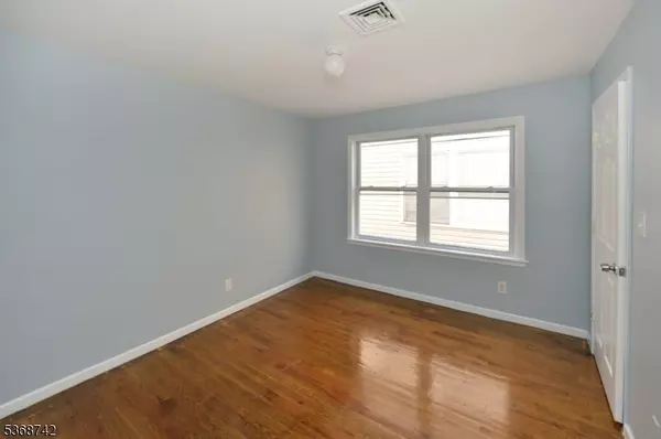 Paterson City, NJ 07522,12 Amity St