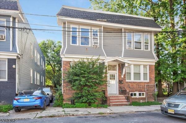 259-261 Hobson St, Newark City, NJ 07112