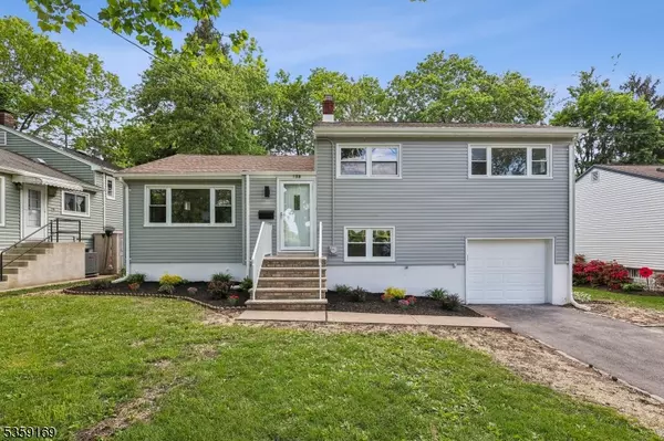 West Orange Twp., NJ 07052,158 Old Indian Rd
