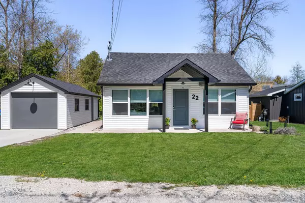Collingwood, ON L9Y 0X2,22 Jane ST