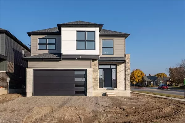 2 WELCH CT, St. Thomas, ON N5R 0M1