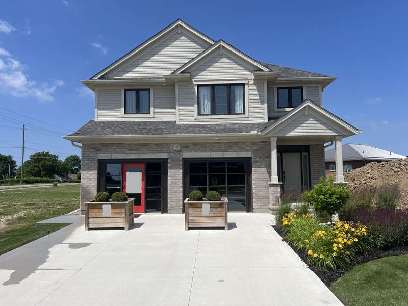 260 Renaissance DR, St. Thomas, ON N5R 0P9
