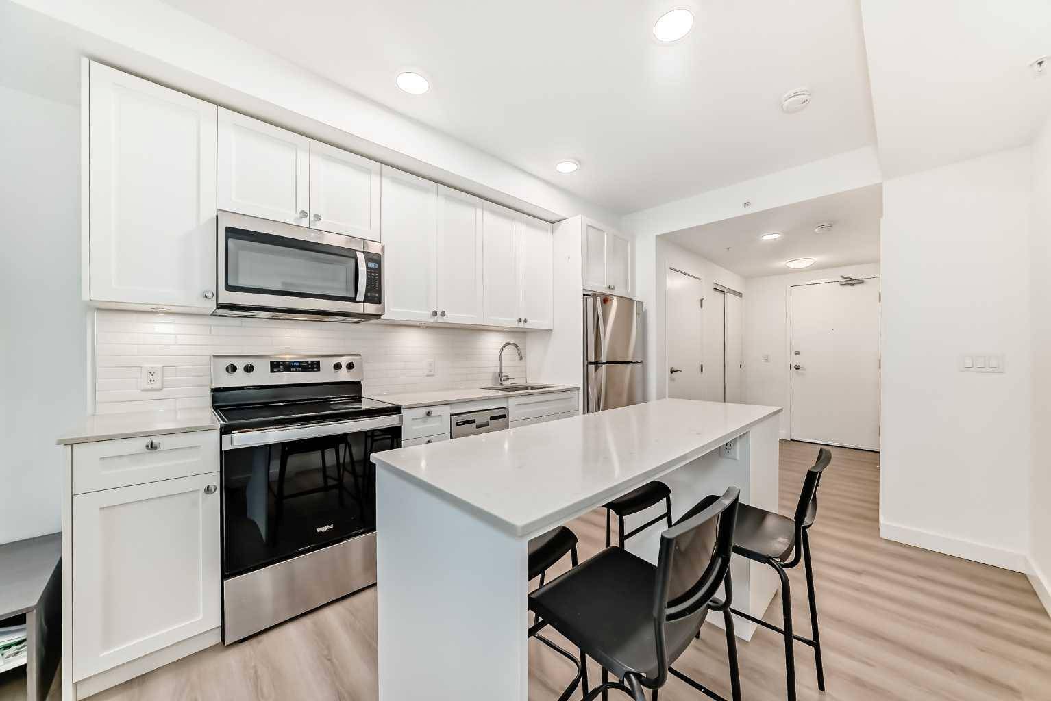 123 4 ST Northeast #503, Calgary, AB T2E 3S2