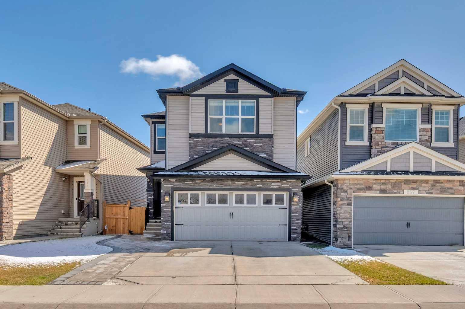 Calgary, AB T3R 0T5,253 Nolancrest CIR Northwest