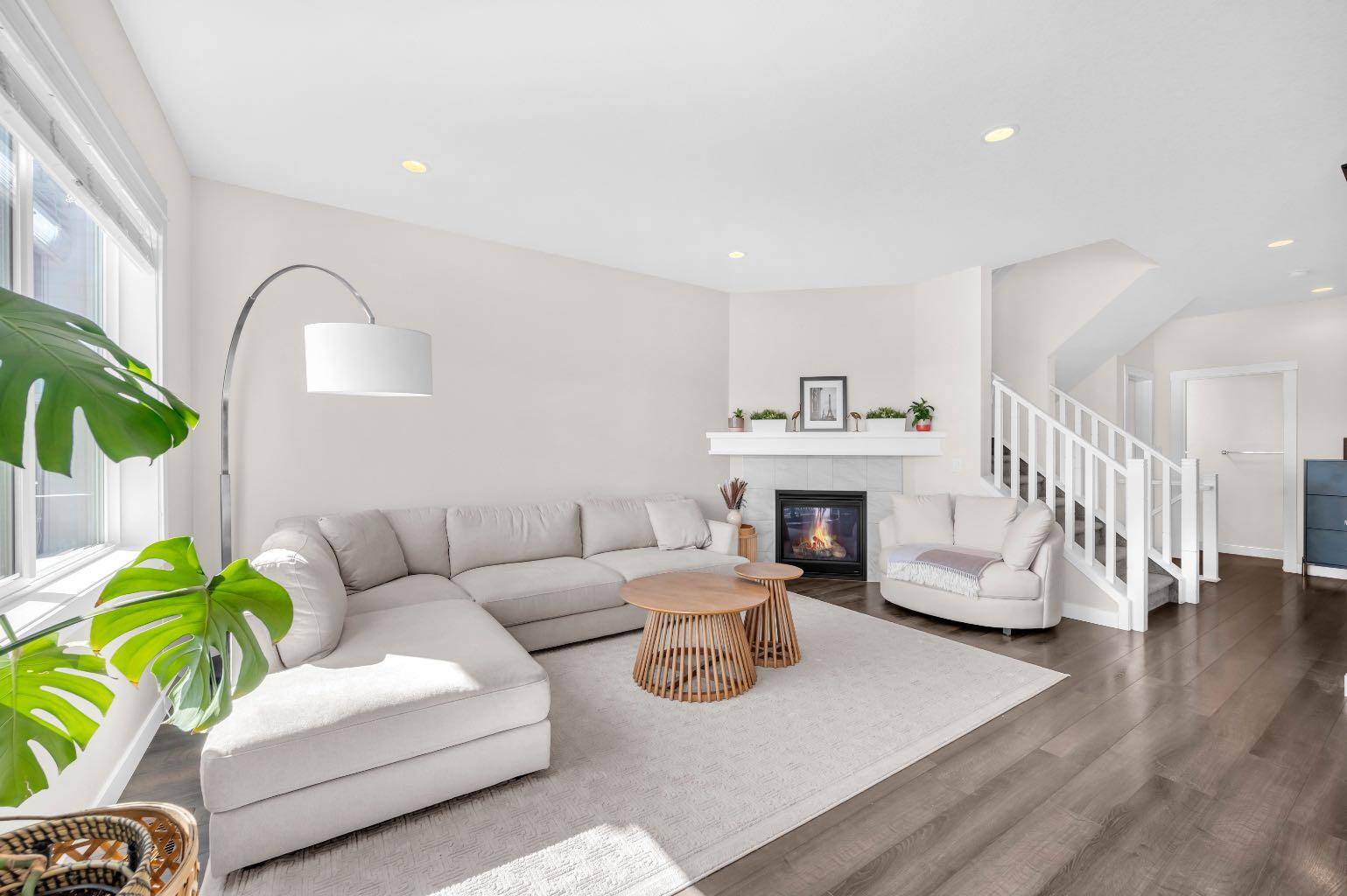 Calgary, AB T3R 0T5,253 Nolancrest CIR Northwest