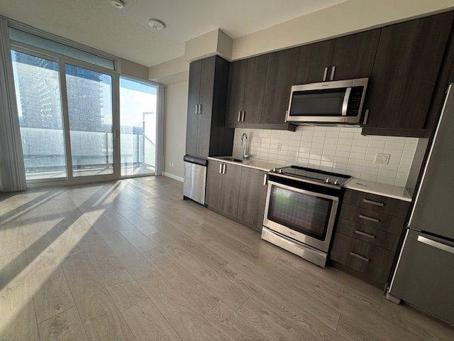 Vaughan, ON L4K 0K2,7895 Jane ST #1810