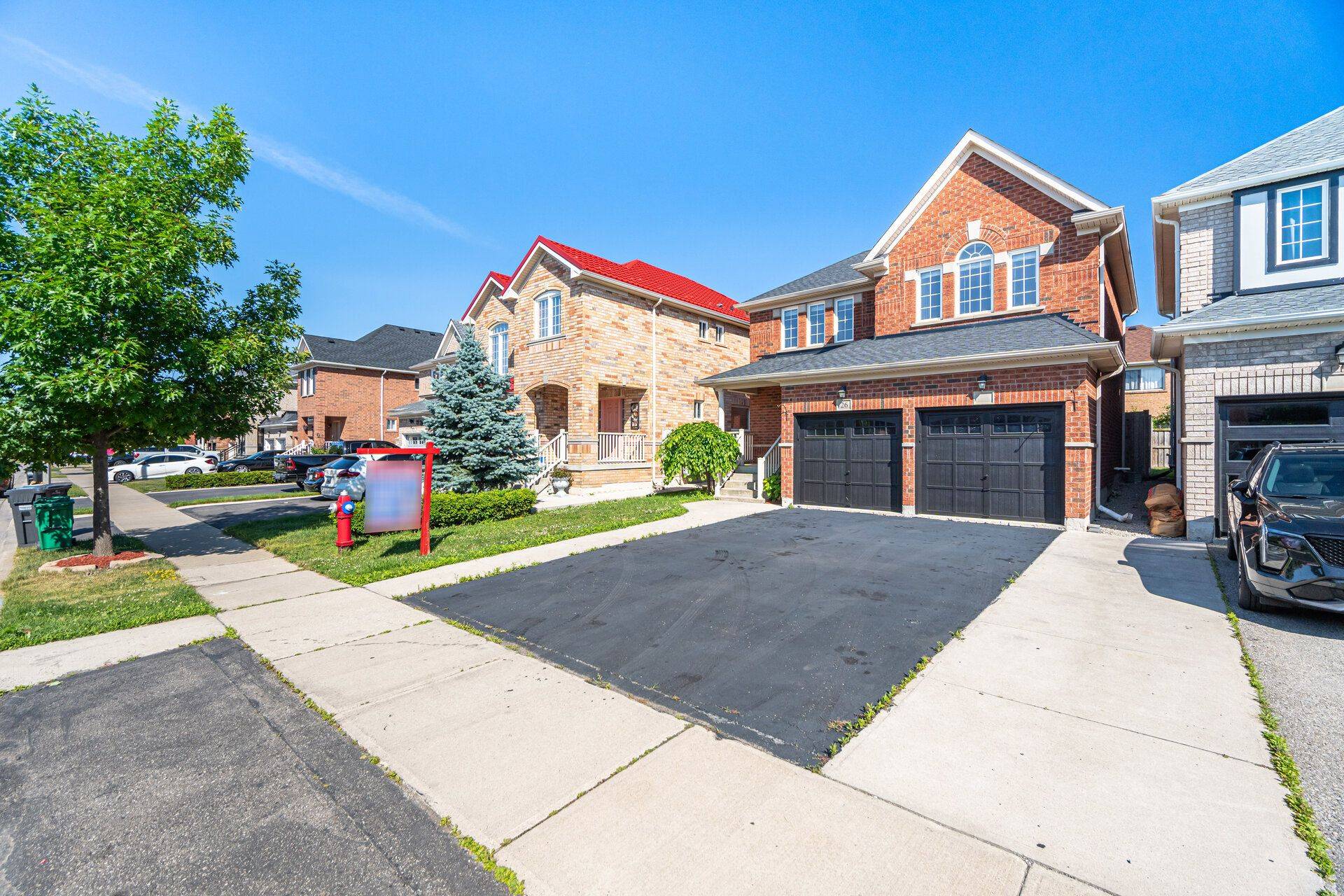 Brampton, ON L7A 0K8,26 Bushmill CIR