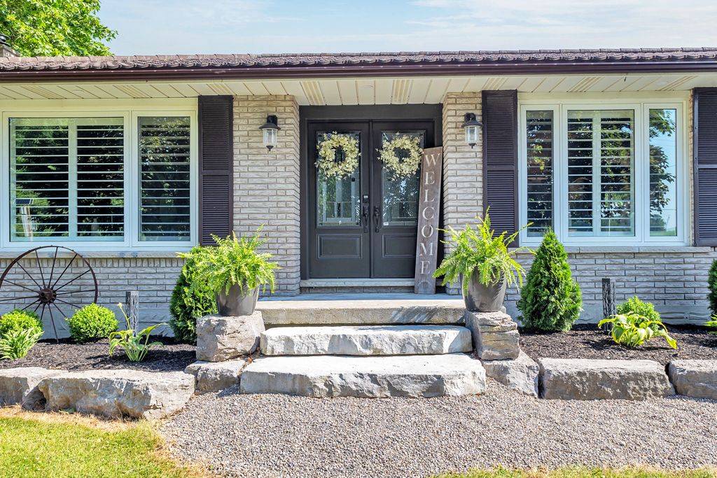 Blandford-blenheim, ON N0J 1B0,886428 Oxford Rd 8 RD