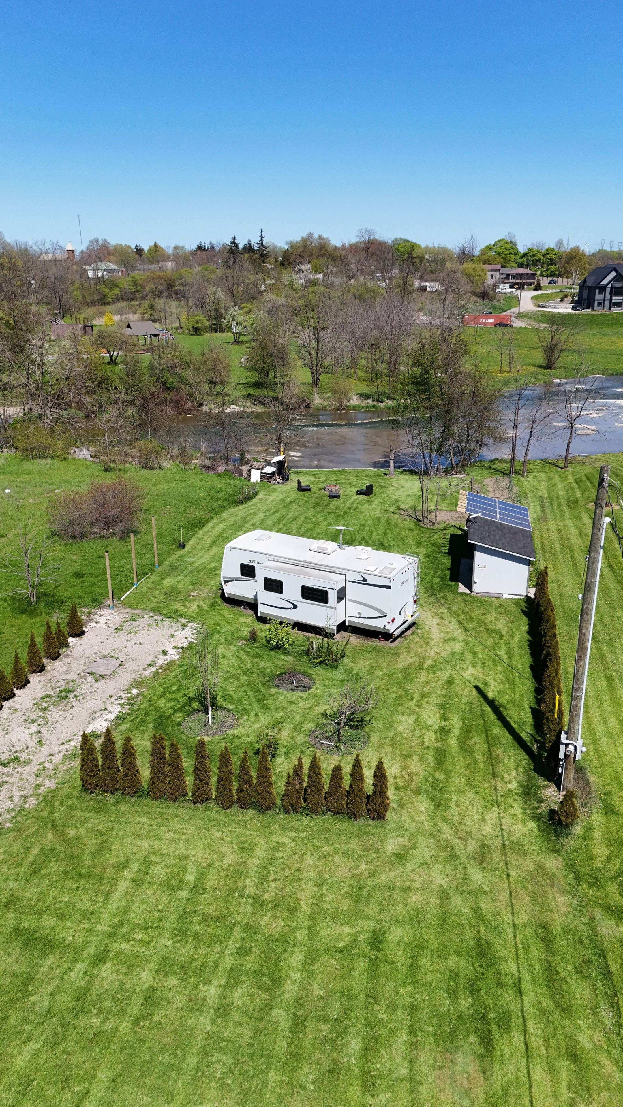 Haldimand, ON N0A 1L0,59 Nanticoke Valley RD
