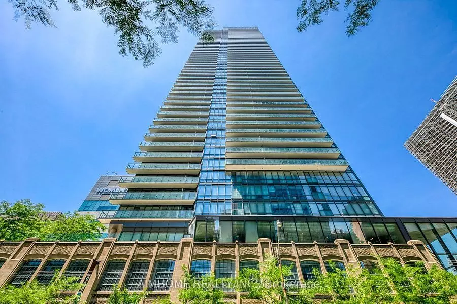 Toronto C01, ON M5S 1Z6,832 Bay ST #2506