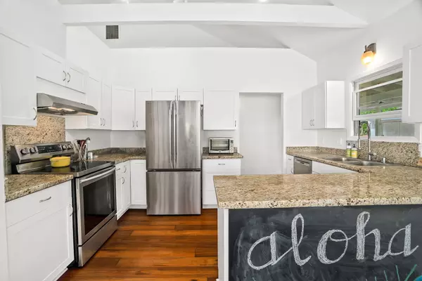 Princeville, HI 96722,3795 KELII PL