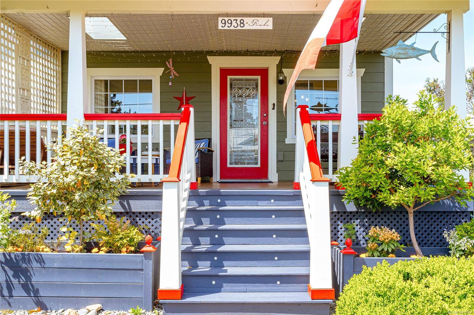 Chemainus, BC V0R 1K1,9938 Seaview St