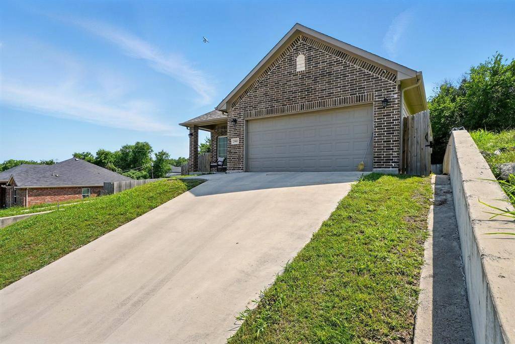 Fort Worth, TX 76106,2901 18th Street