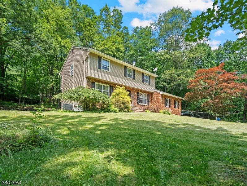 Sparta Twp., NJ 07871,348 W Mountain Rd