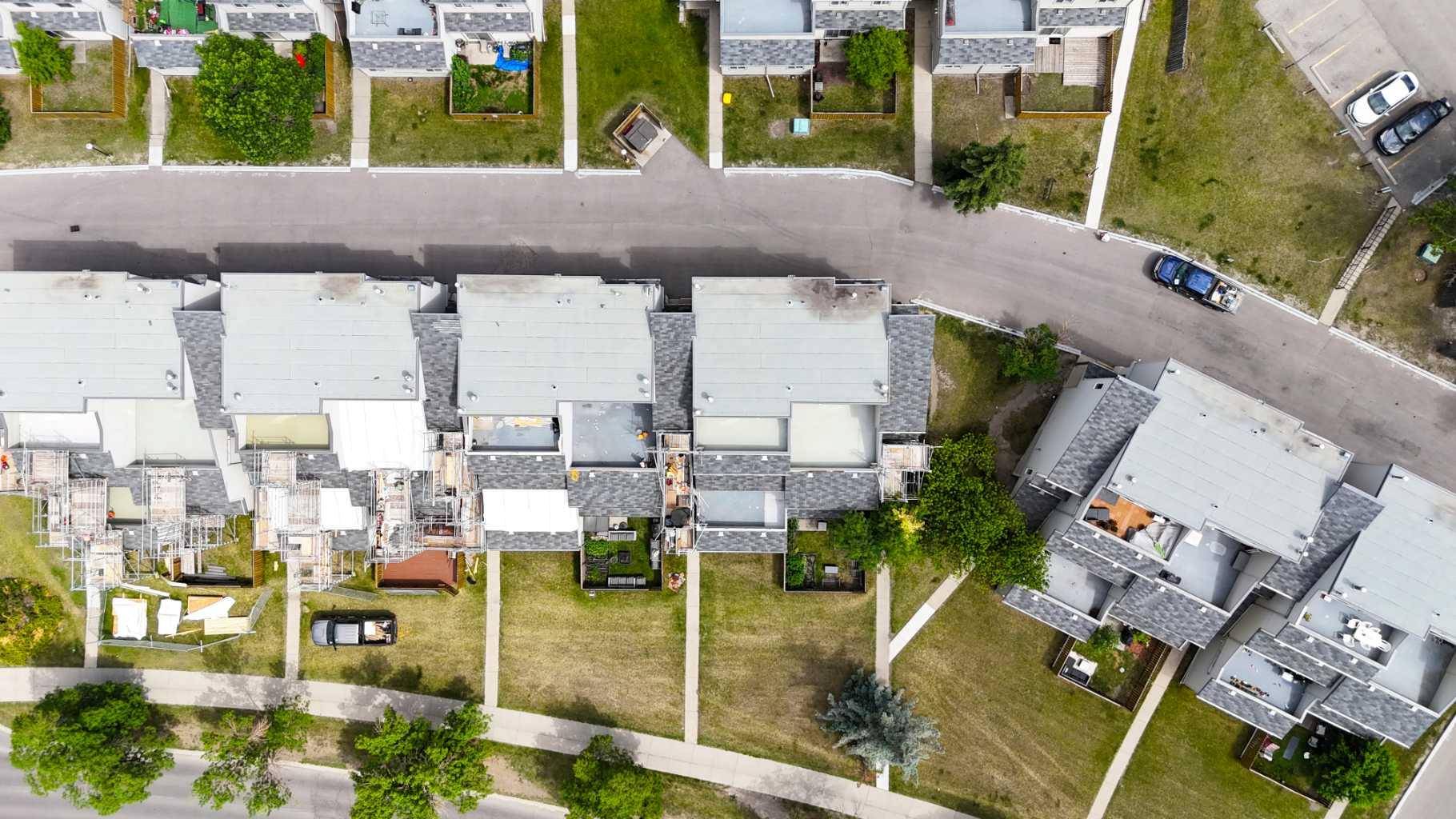 Calgary, AB T2N 4M1,1540 29 ST Northwest #1016