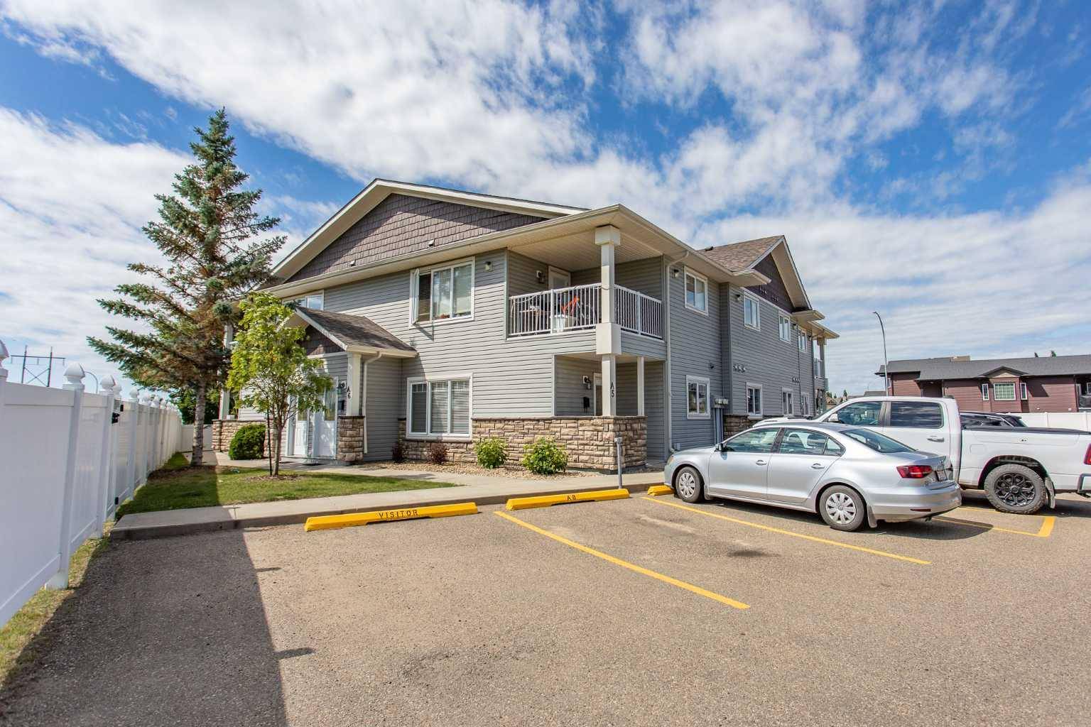 Blackfalds, AB T4M 0C8,99 Pioneer WAY #A5