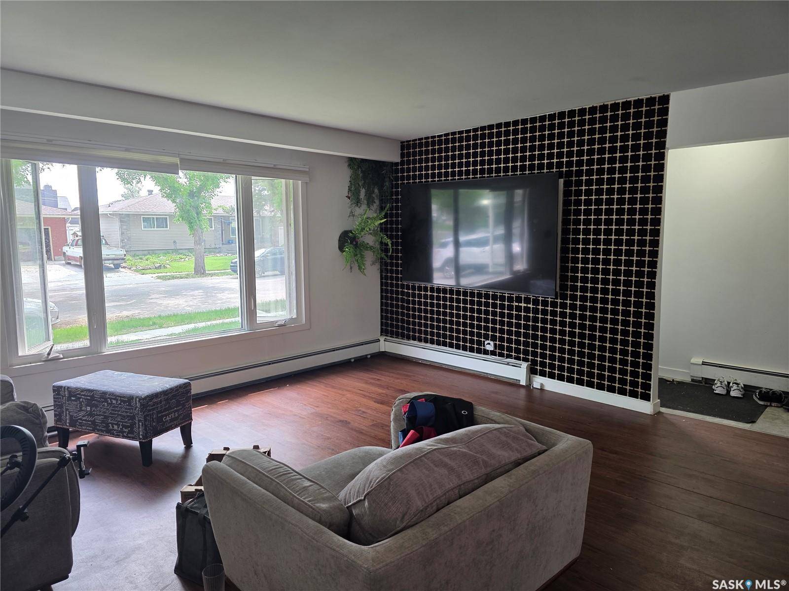 Regina, SK S4S 4C6,1960 Cowan CRESCENT