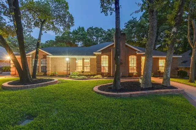Arlington, TX 76017,3008 Stone Bluff Court