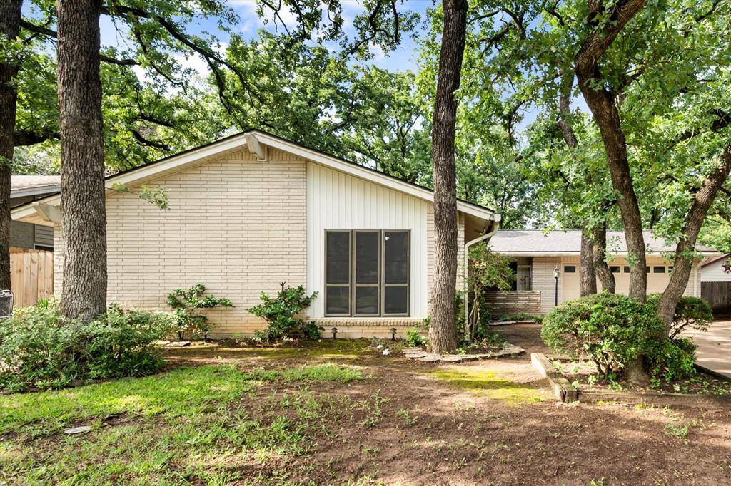 Arlington, TX 76013,3416 Bristol Drive