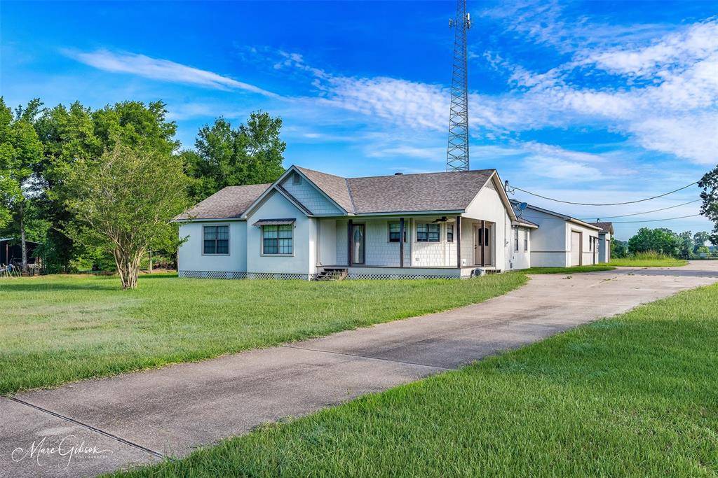Stonewall, LA 71078,253 Whippoorwill Drive
