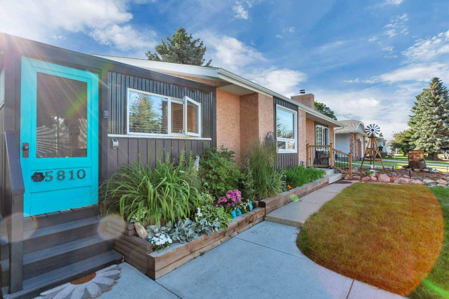 Ponoka, AB T4J 1L3,5810 60 ST