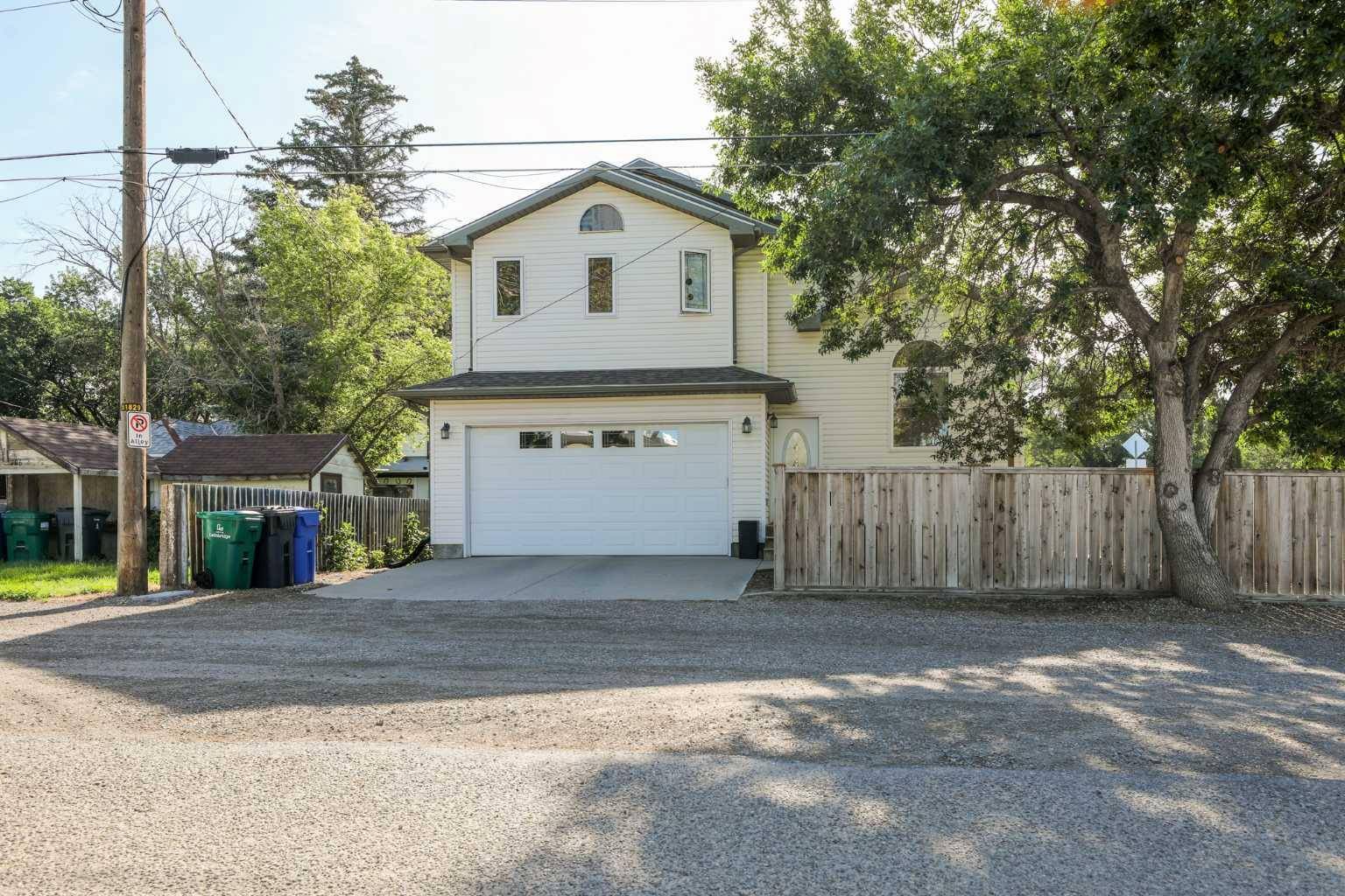 1195 7 AVE N, Lethbridge, AB T1H 6Y1