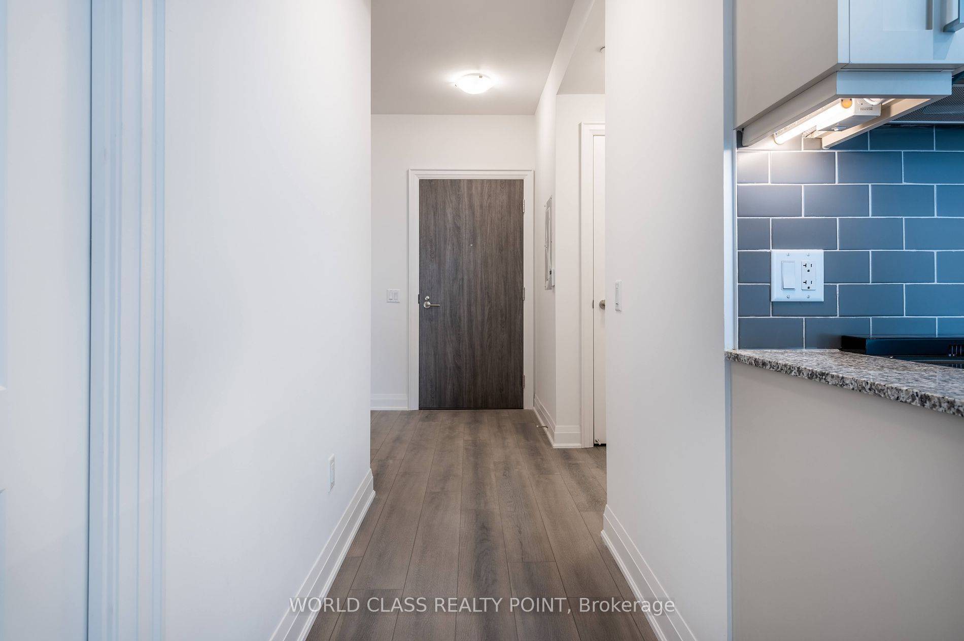 Vaughan, ON L4J 0L2,10 Gatineau DR #710