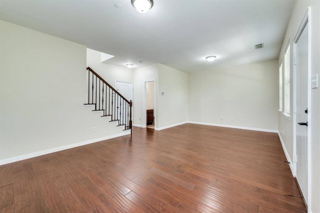Irving, TX 75063,7857 Fox Horn Drive