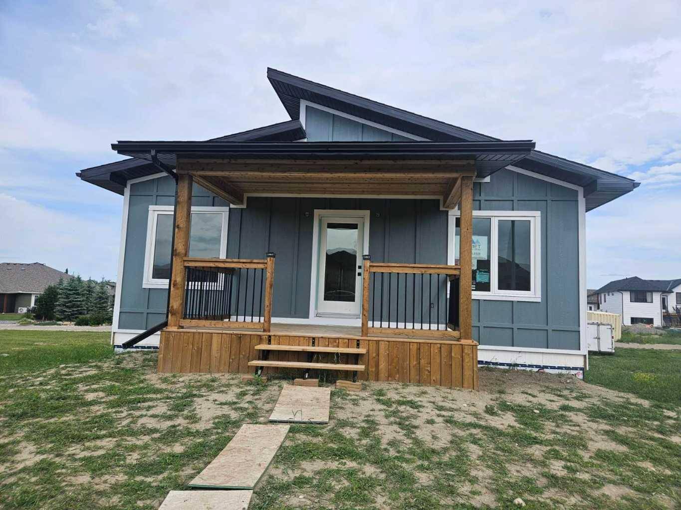 2014 31 AVE, Nanton, AB T0L 1R0