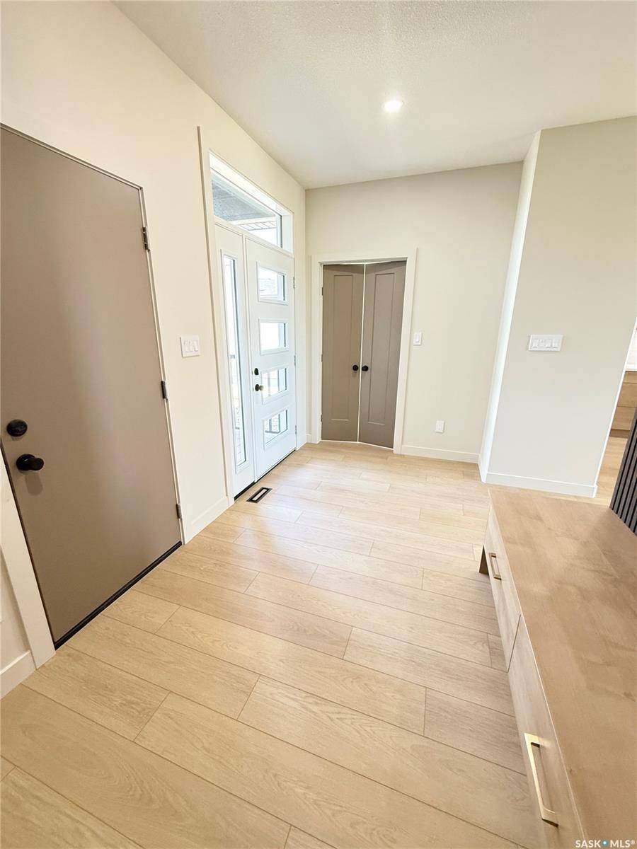 Weyburn, SK S4H 3B9,161 Delaet DRIVE