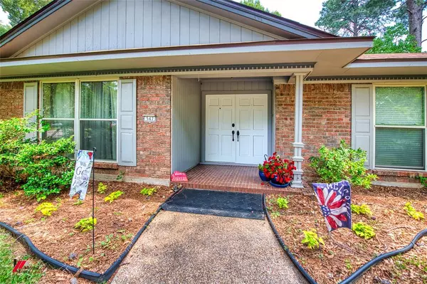Shreveport, LA 71106,547 N Marlborough Circle