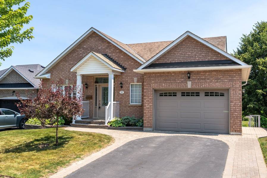 33 Commons BLVD, Scugog, ON L9L 1S5